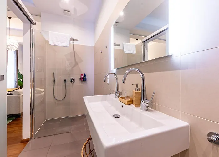 Apartment Style By Jr
